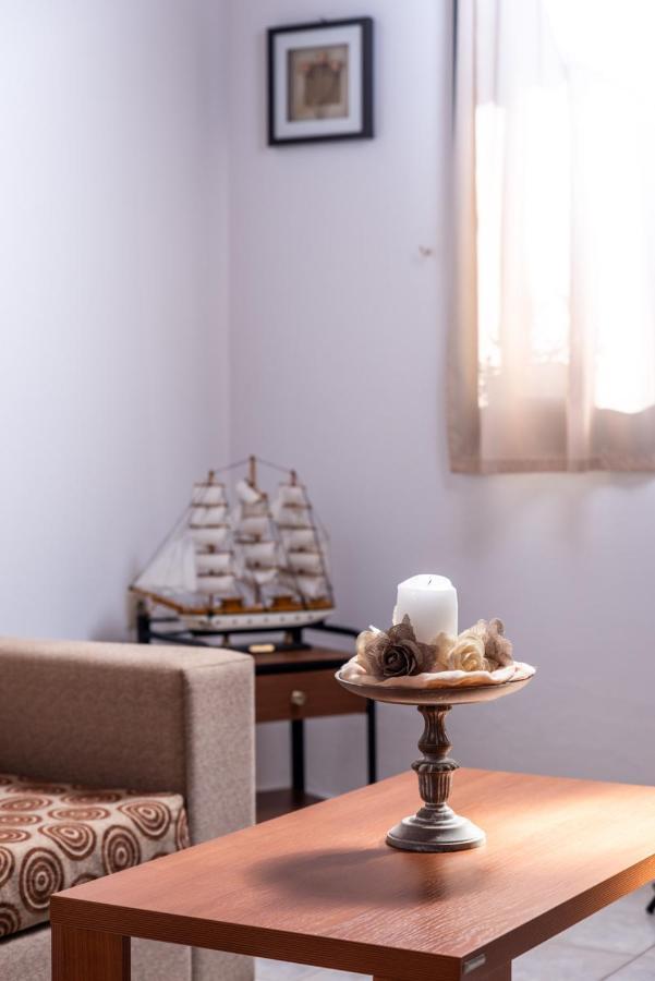 Apartamento Vrisanos Pitsidia Exterior foto