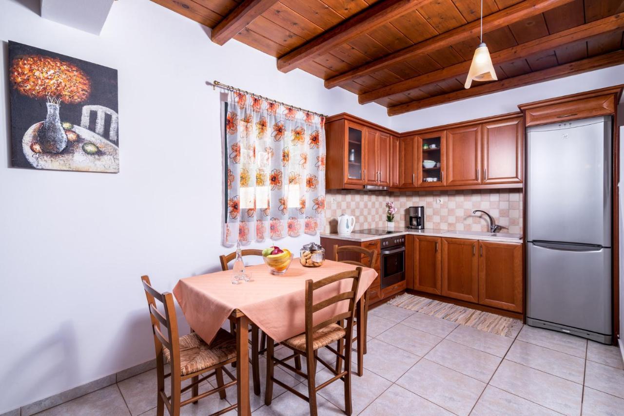 Apartamento Vrisanos Pitsidia Exterior foto