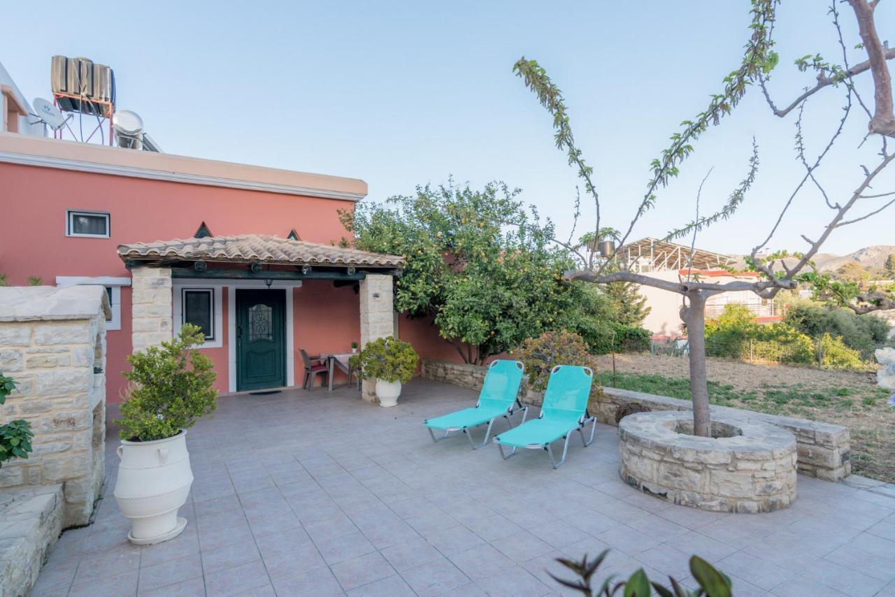 Apartamento Vrisanos Pitsidia Exterior foto